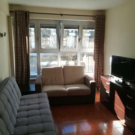 Apartamento T1 - 3Min Do Santuario Fatima Luaran gambar